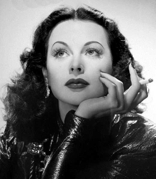 Hedy Lamarr, actrice, croqueuse d`hommes et... inventeuse du GPS!
